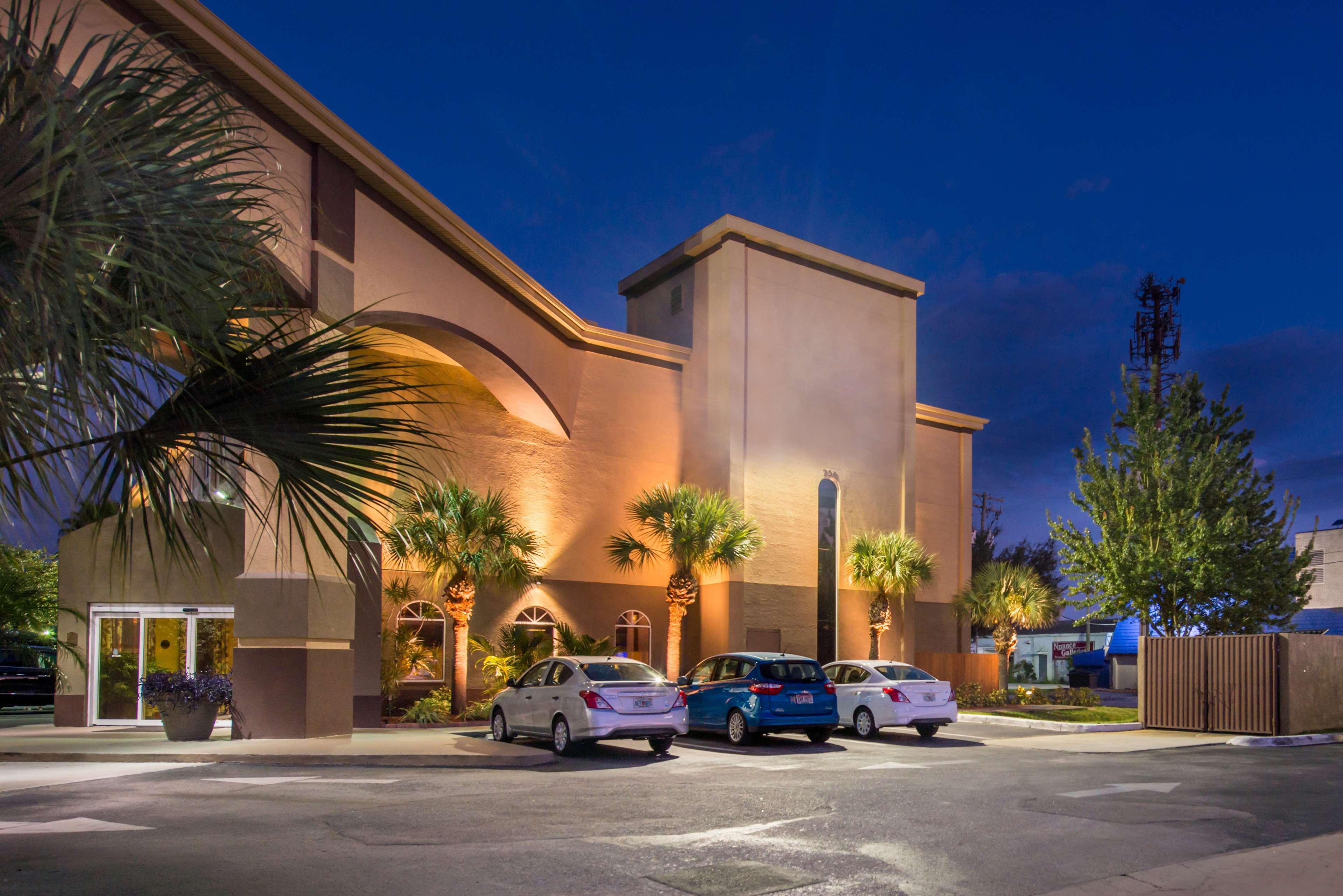 Western Hotel 3*